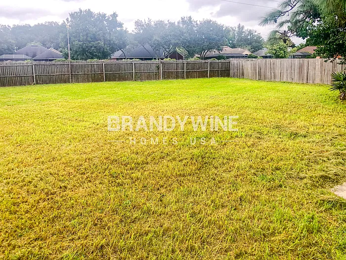 3363 Hampstead Dr — Photo 13