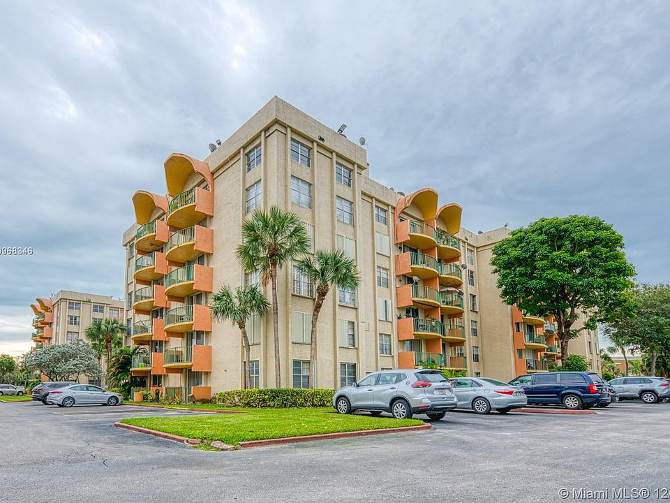 1st image of 9320 Fontainebleau Blvd APT 211