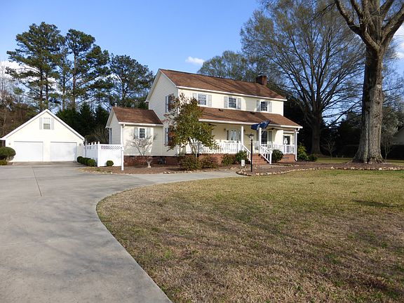 2nd image of 103 Heathwood Dr