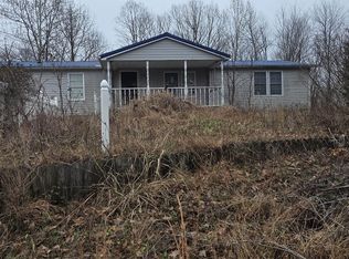 60 Banker Rd, Olive Hill, KY 41164
