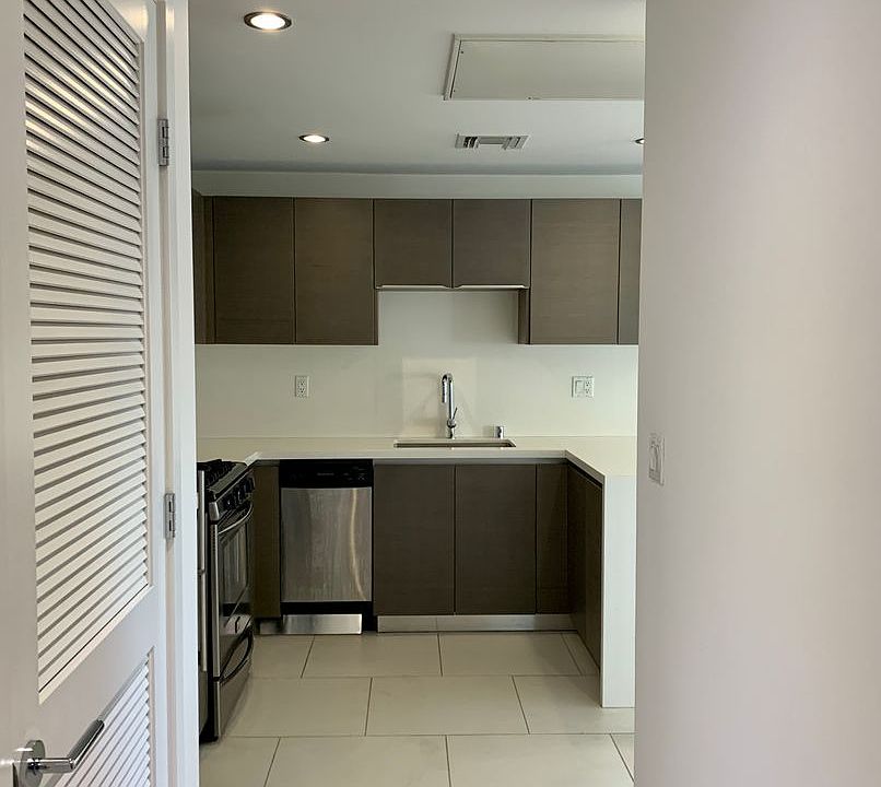 1st image of 1730 Sawtelle Blvd APT 203