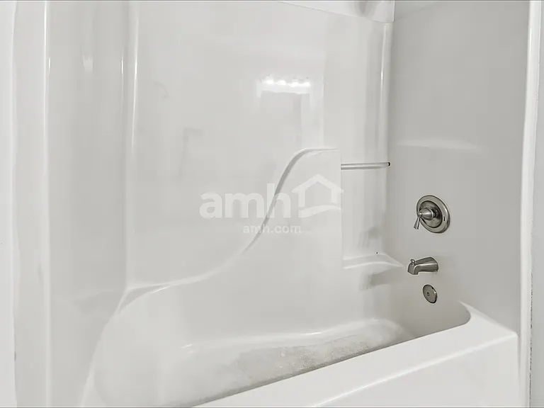 2113 Lynwood Pl — Photo 15