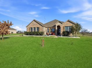 11162 Farmington Rd, Van Alstyne, TX 75495