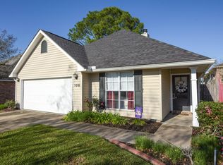 108 Cane Ridge Cir, Lafayette, LA 70508