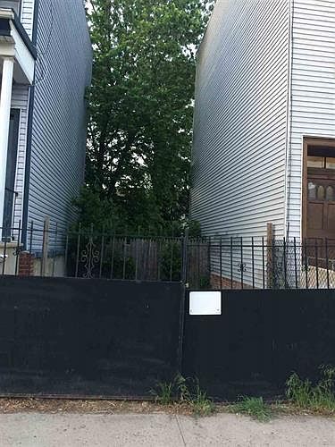 2nd image of 84 Maple St
