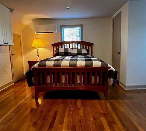 5th image of 1107 N Water St #B