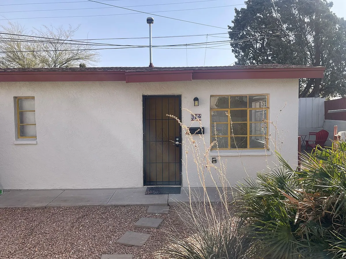 Building Photo - 389 El Molino Blvd