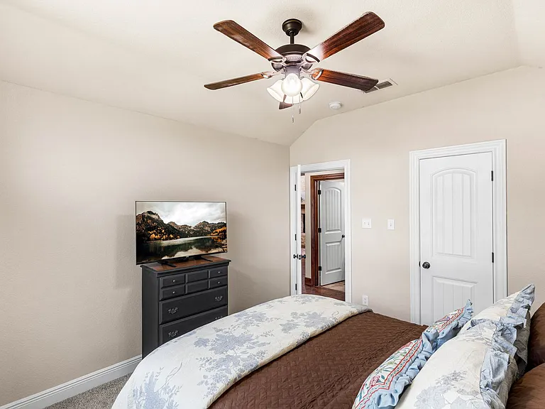 1326 Briar Cliff Path — Photo 42