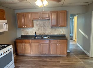 359 4th Ave #1, Troy, NY 12182