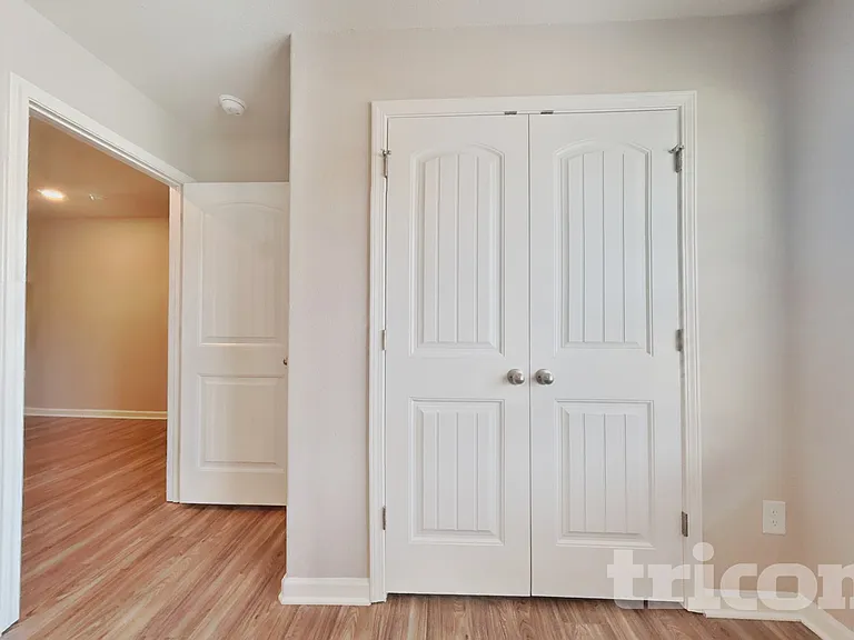 4605 Hazelburn Dr — Photo 10