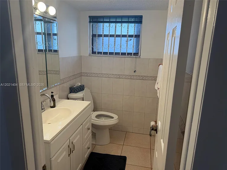 7300 Wayne Ave #514 — Photo 8