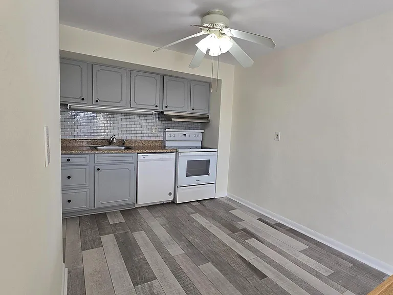 111 Chestnut St #609 — Photo 21