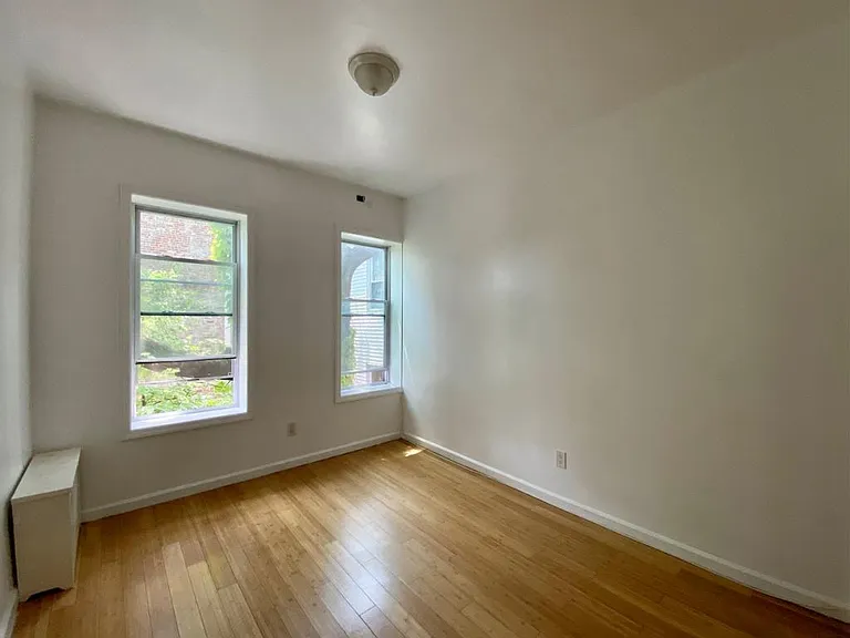 1522 Bergen St #3 — Photo 16