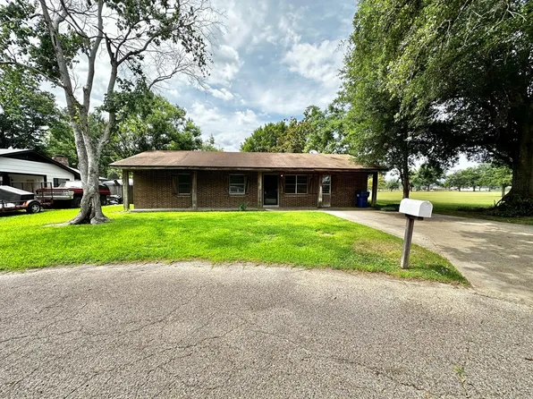 209 Dean St, Cleveland, MS 38732