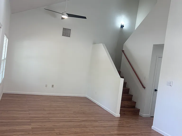 4119 Logan Rd NW — Photo 3