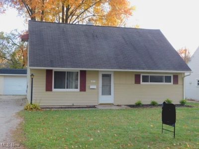 255 Fairpark Dr, Berea, OH, 44017