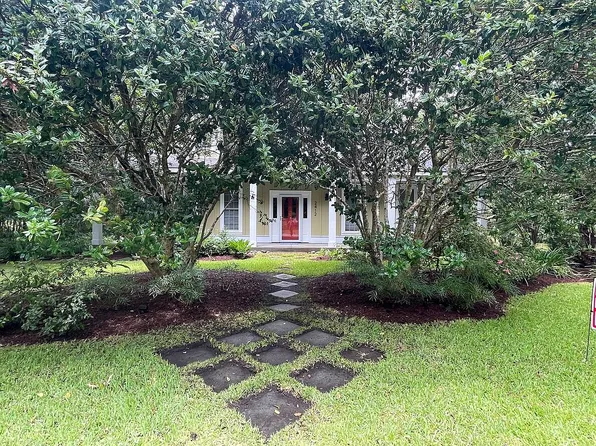 2412 Watson Dr, North Myrtle Beach, SC 29582