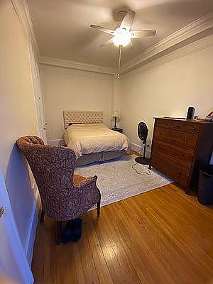 3rd image of 510 Cathedral Pkwy #9C