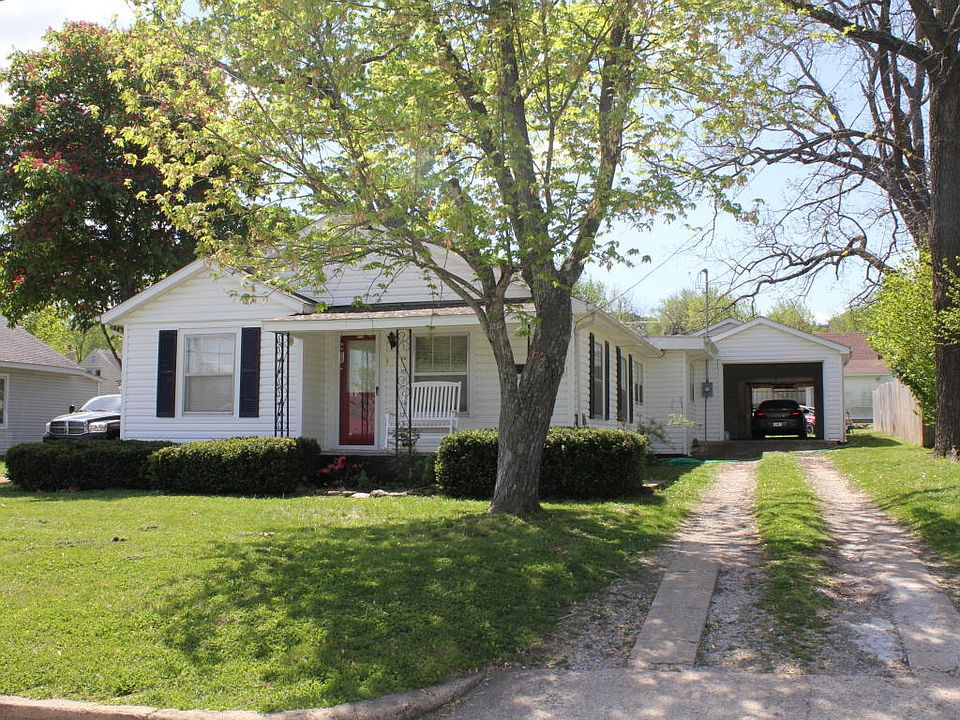1st image of 918 Woodland Ave