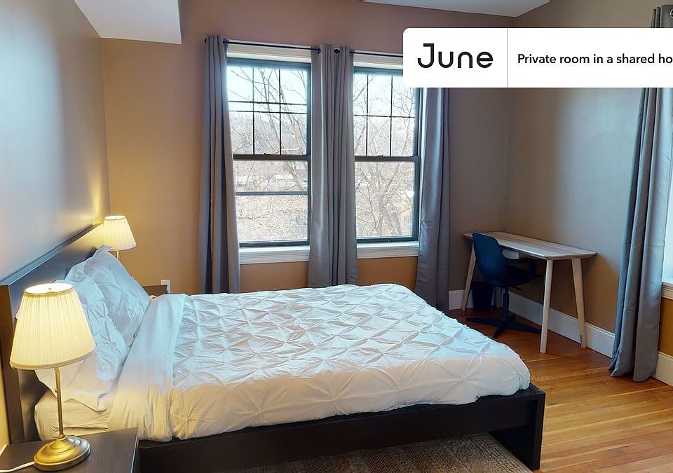1st image of 1592 Beacon St APT A