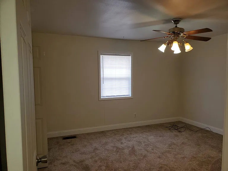 147 Village Dr #2 — Photo 11