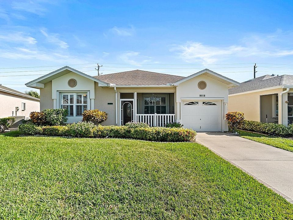 1st image of 544 NW Cortina Lane