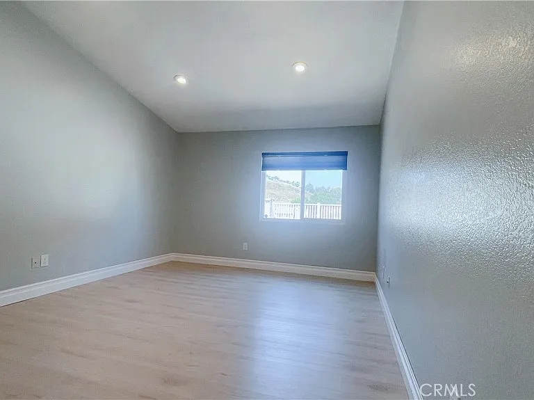 2470 Saratoga Ln — Photo 13