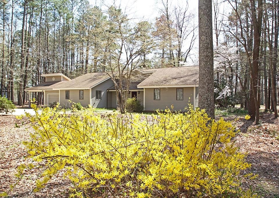 1st image of 86 Fairway Dr
