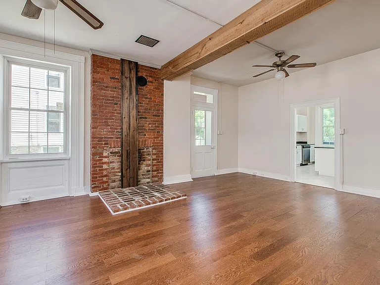 308 W Main St #M — Photo 5