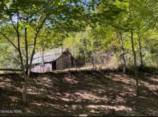 293 Cooper Hollow Rd, Tellico Plains, TN 37385