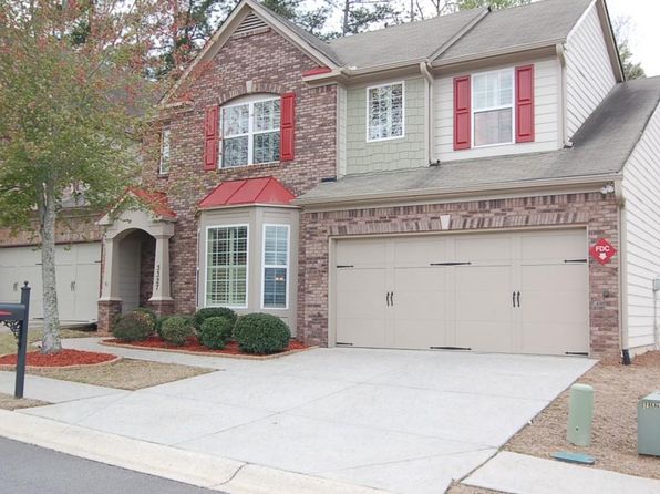 3327 Castleberry Village Dr
