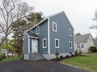48 Macarthur Rd, Stoneham, MA 02180