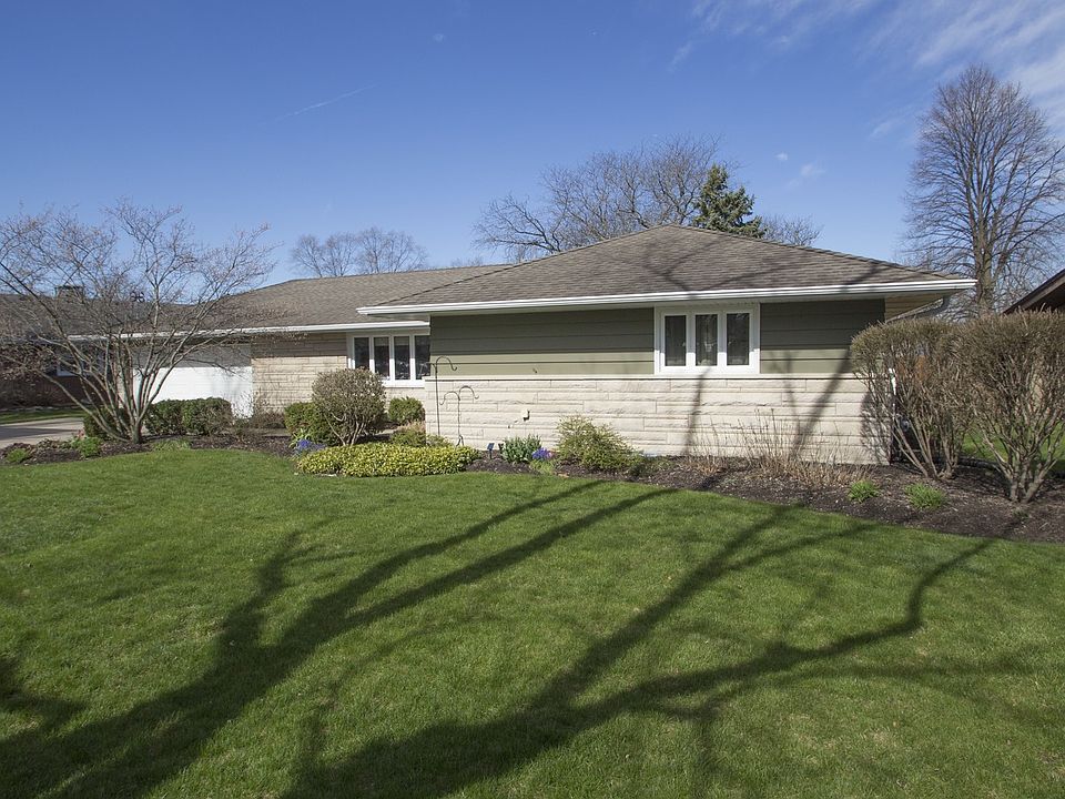 1st image of 501 Palladium Dr E