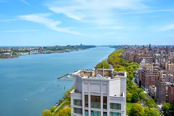 Rented by Douglas Elliman | media 10
