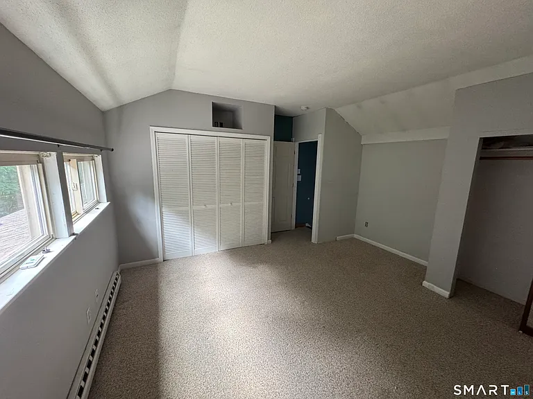422 Emmett St #J — Photo 2