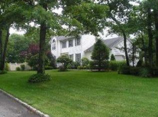 2 Kentucky Ave, Port Jefferson Station, NY 11776