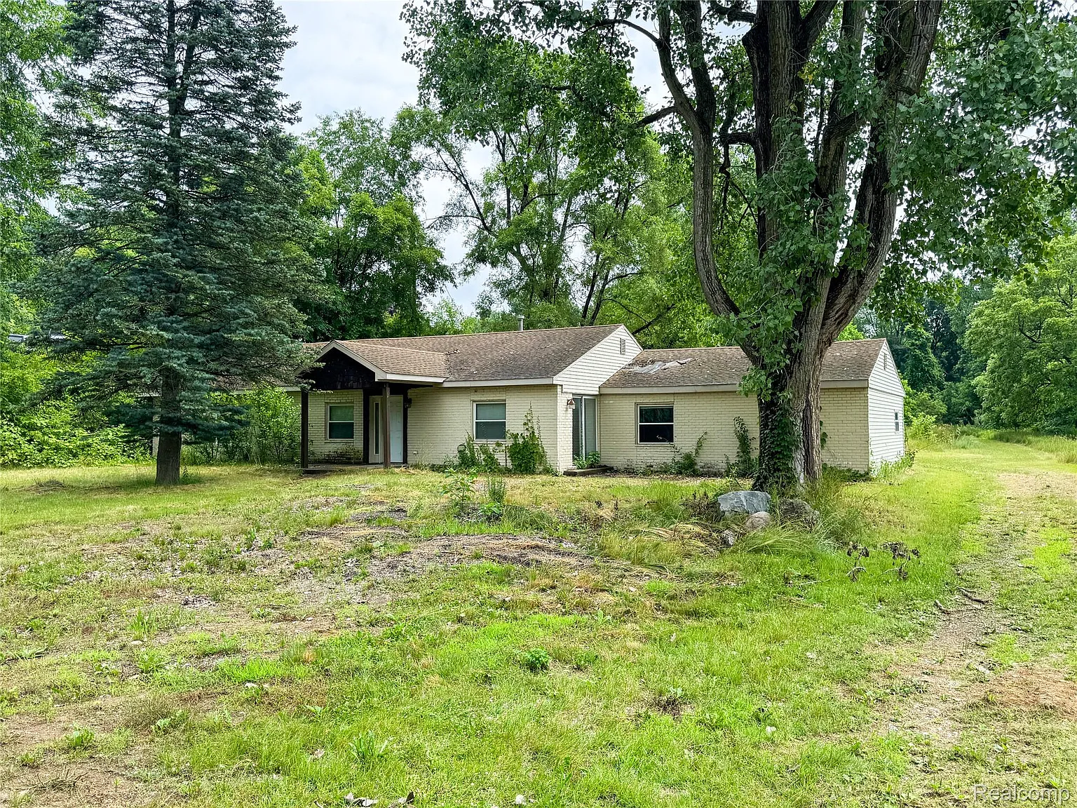 7889 Chilson Rd photo 1