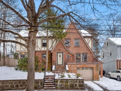 223 Bonad Rd, Brookline, MA, 02467