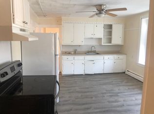 98 Marginal St, Lowell, MA 01851