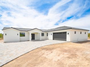 105 S Ironwood Pl, Wickenburg, AZ 85390