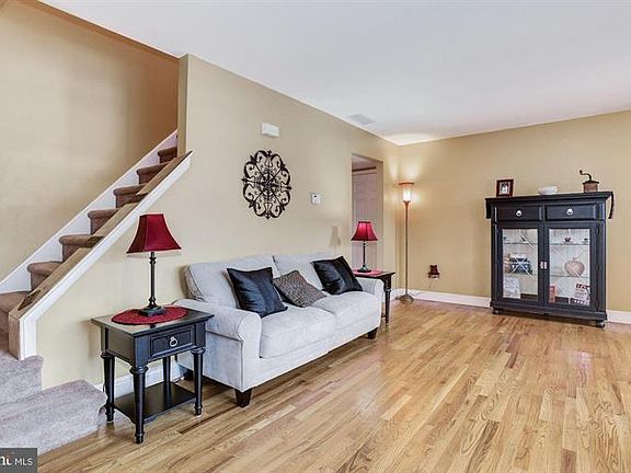 5th image of 151 Fellowship Ln