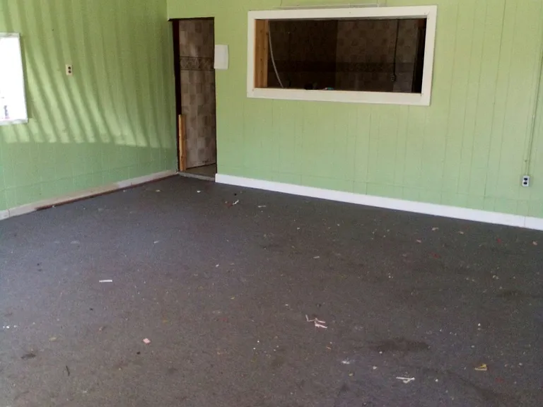 313 Station St — Photo 8