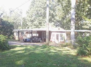 191 Seminole Cir, Suwanee, GA 30024