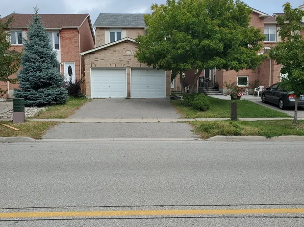 143 Carl Tennen St, Vaughan, ON L4J 7B2