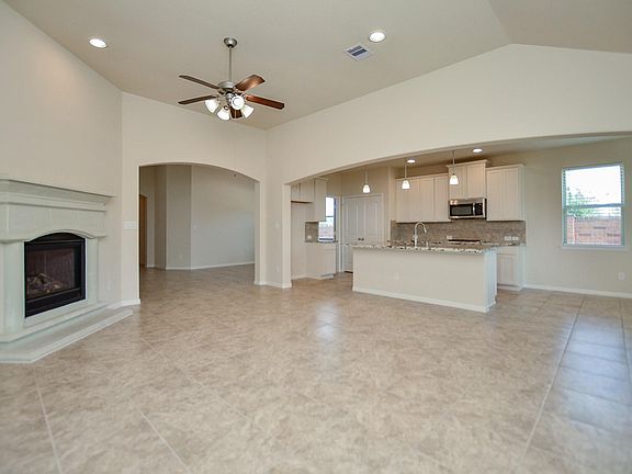 5th image of 23303 Verita Ct