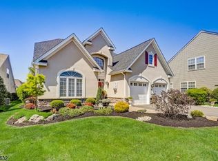 14 Sanibel Ln, Hamilton, NJ 08691
