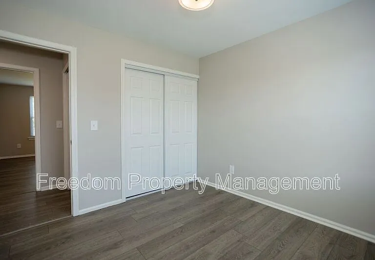 10116 Wimbledon Ct — Photo 38