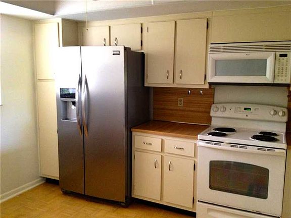 4th image of 16141 Blatt Blvd APT 310