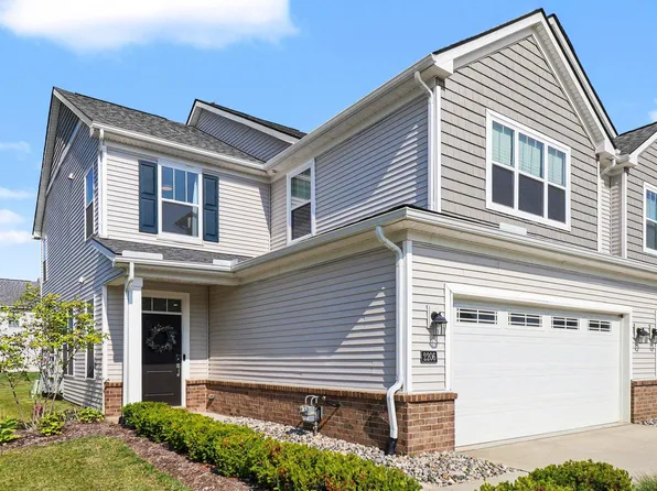 2206 Mill Ln, Saline, MI 48176