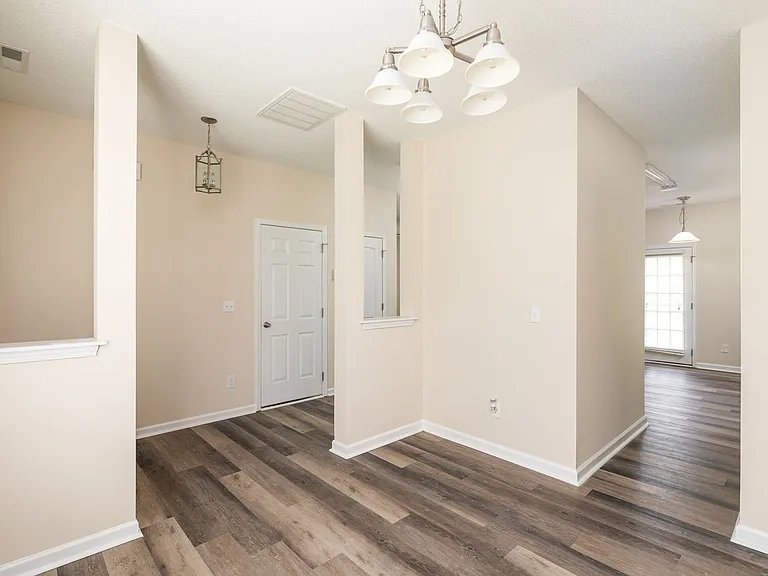 3804 Raintree Dr — Photo 24